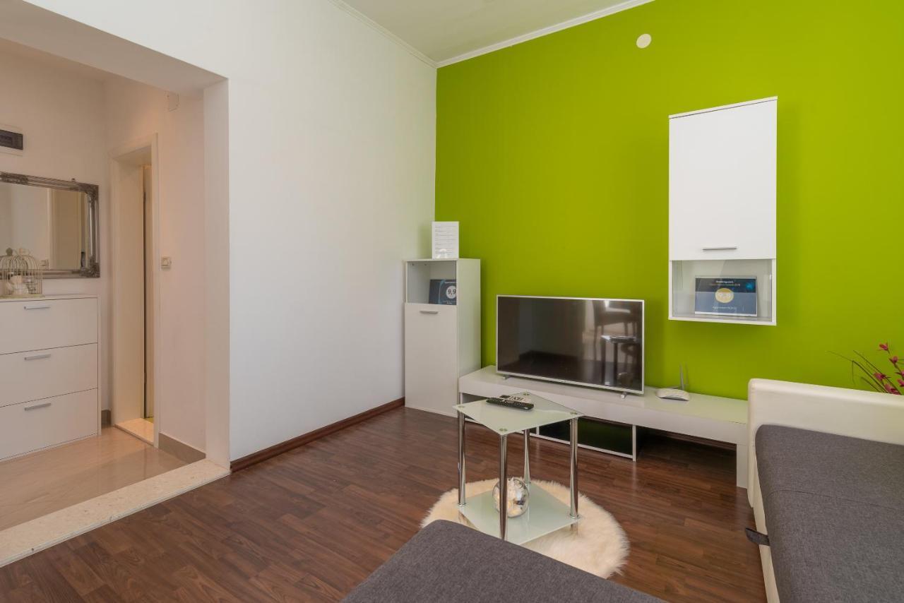 Apartment Roko Traù Esterno foto